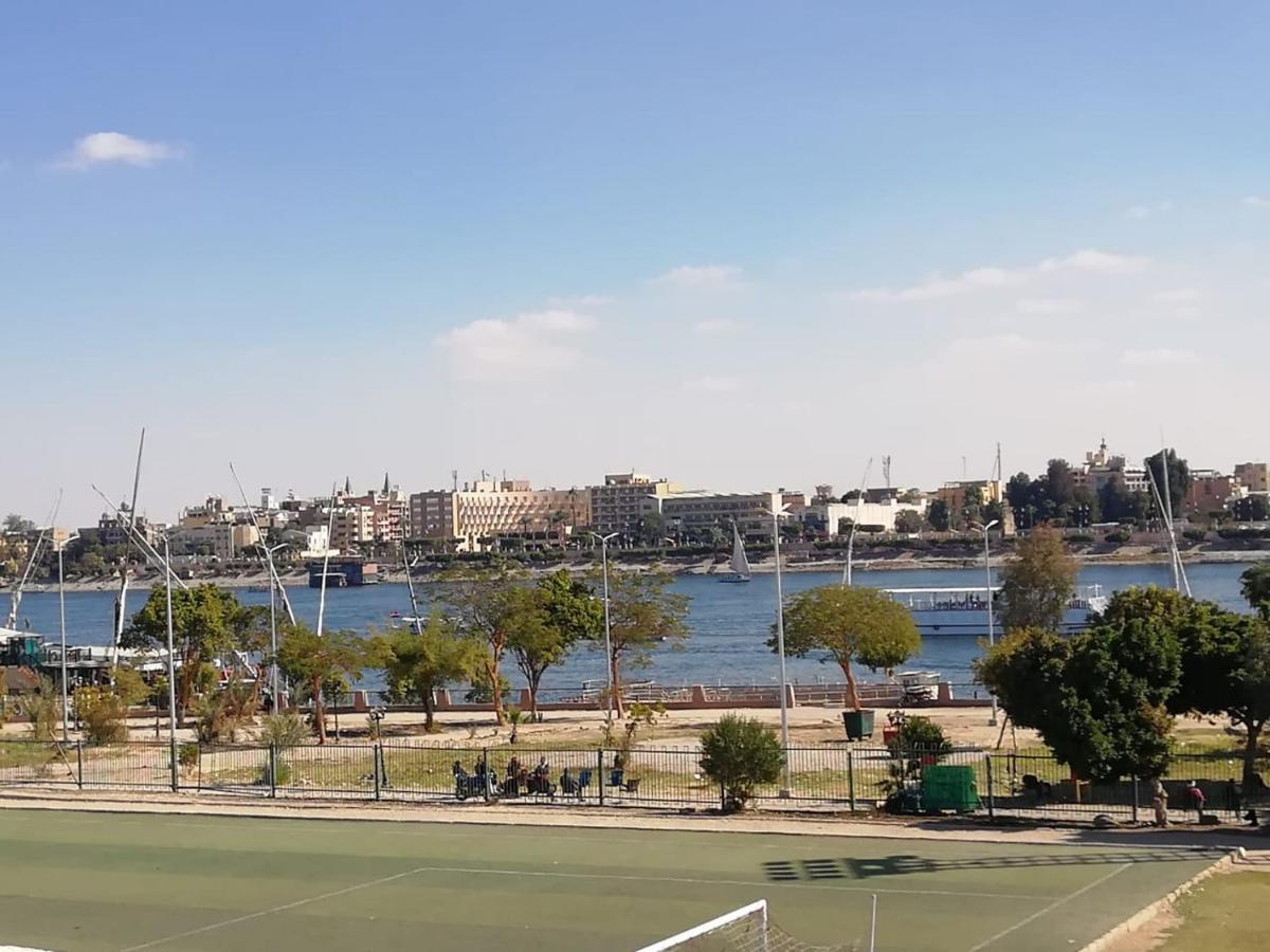 Nile Roof Hotel& Restaurant Luksor Zewnętrze zdjęcie
